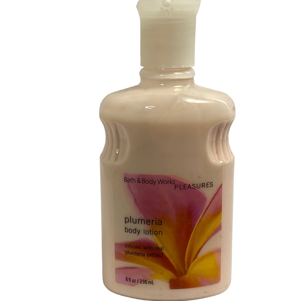 Bath & Body Works,PLEASURES plumeria body lotion  8fl oz